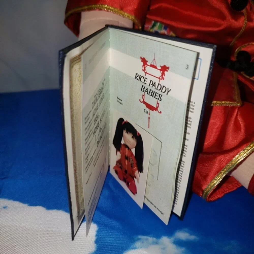 1984 Rice Paddy Babies Soft Sculpture Doll Hong Kong British Passport 18